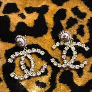 Crystal CC Drop Earrings - Clear/Silver Sparkle